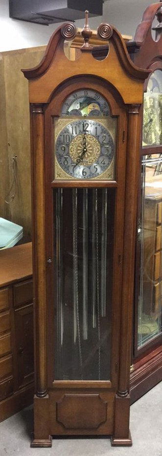 Vintage Seth Thomas Grandfather Clock (1 of 10)