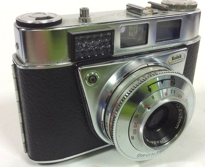 Kodak Retinette IB Camera With Lens (1 of 7)