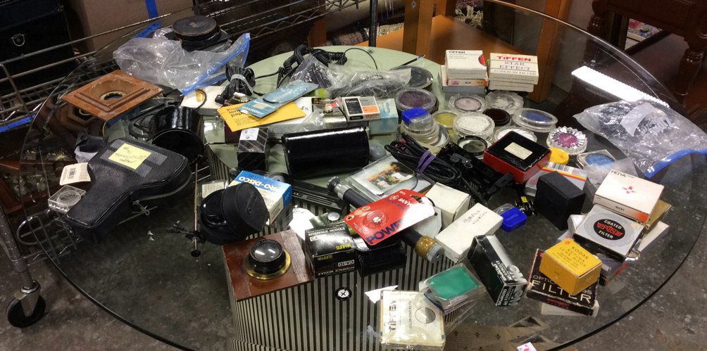 Group Misc Vintage Camera Accessories (1 of 10)