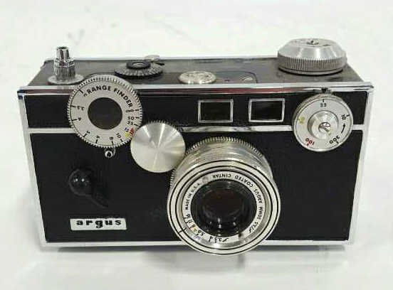 Argus Camera With Lens (1 of 7)