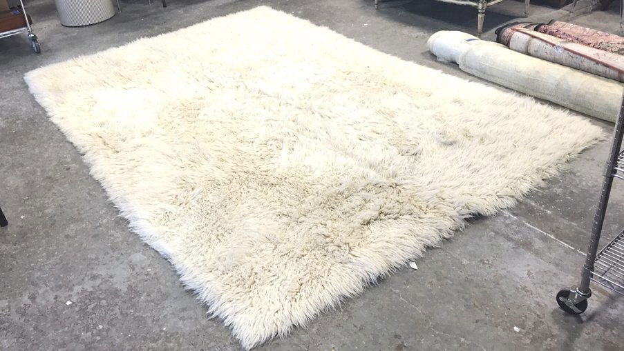 Flokati Ivory Area Rug (1 of 8)