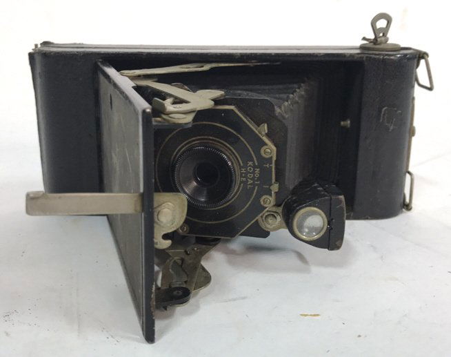 Six-16 Folding Hawk-Eye Camera (1 of 6)