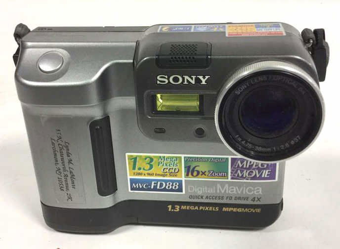 Sony Digital Still Camera MVC-FD88 (1 of 8)
