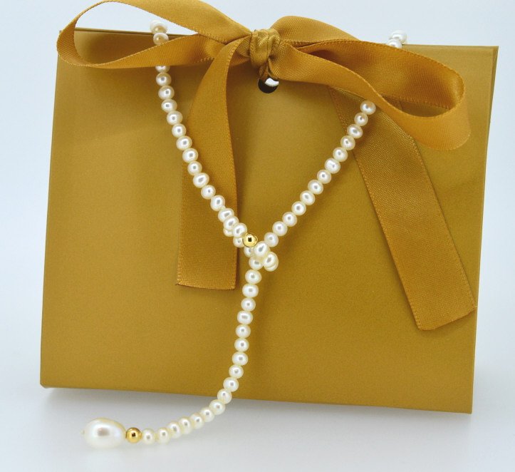 Elegant Button Pearl Lariette Necklace Bead Drop (1 of 4)
