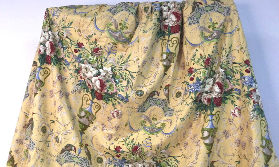 Cotton Linen Floral Drapes (1 of 7)
