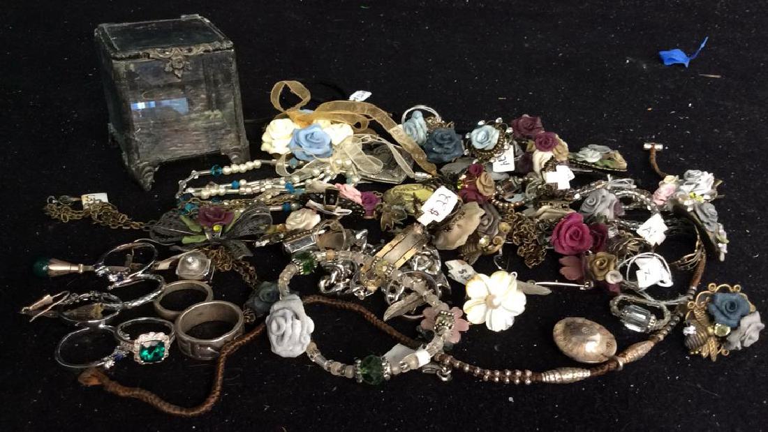 Group Vintage Costume and Craft Jewelry Group lit of (1 of 10)