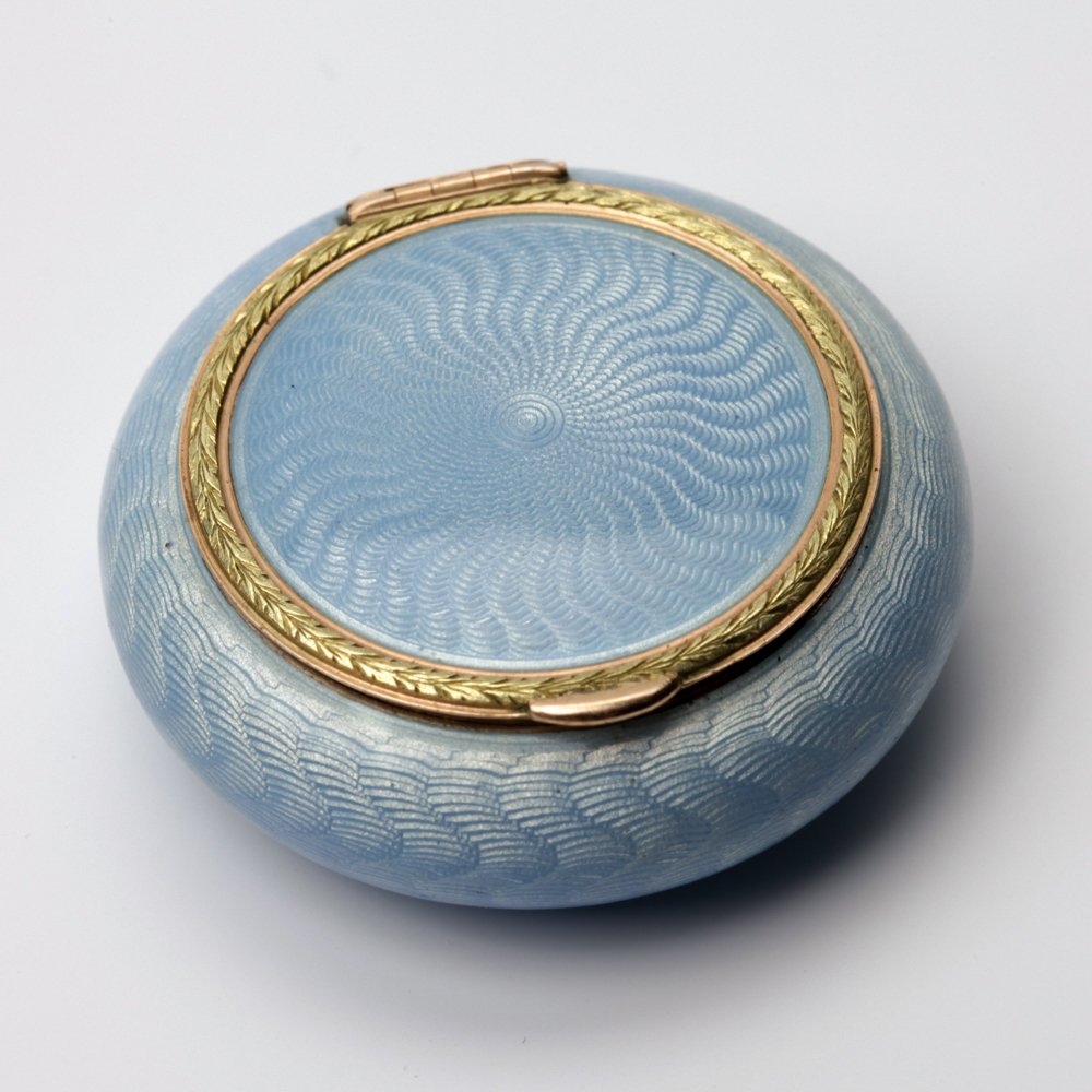 Russian silver and guilloche snuff box.: Snuff-box. Silver, guilloche enamel, gilding. Saint Petersburg. 3-d jewelry artel. Works under the direction of former Faberge jewellers. 1915-1917. See the similar in T.Muntian. Faberge. Great russia
