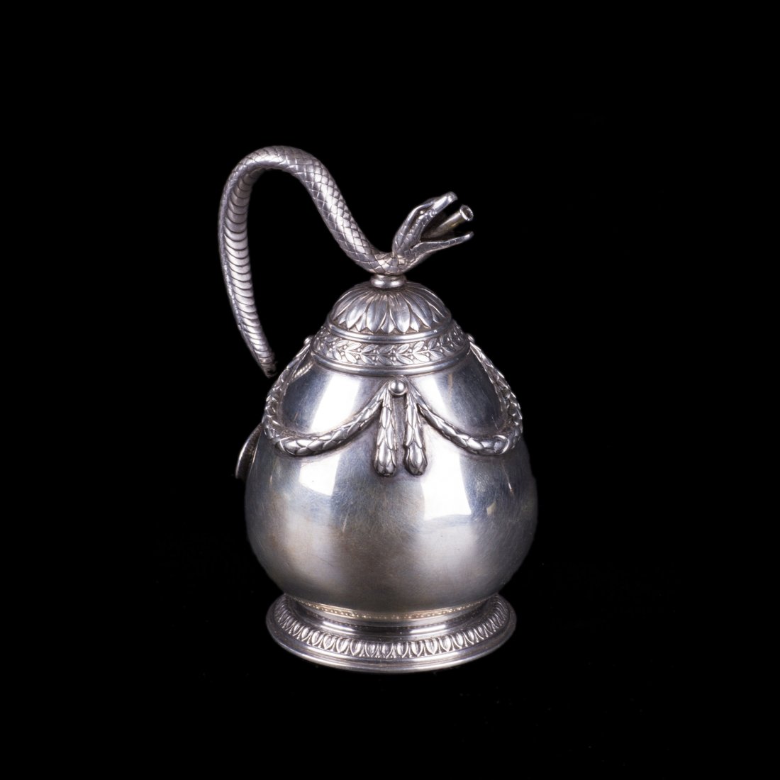 Exceptional Faberge cast silver cigar lamp: Exceptional Faberge cast silver cigar lamp in neoclassical style. 1st silver Artel, the former U. Rappoport workshop. Petersburg, 1910-1917. Dimensions: 10 x 7 x 7.5 cm. Weight: 221.2 g.