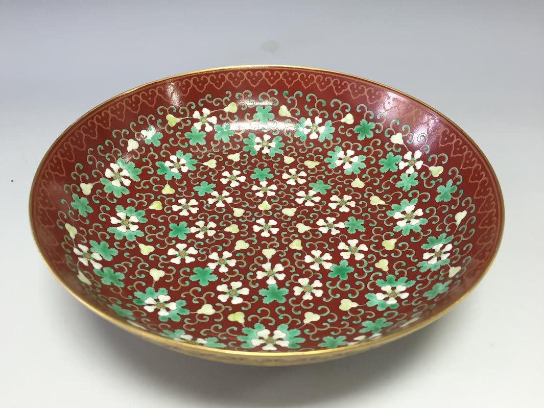 A Fine Chinese Famille Rose Plate (1 of 10)