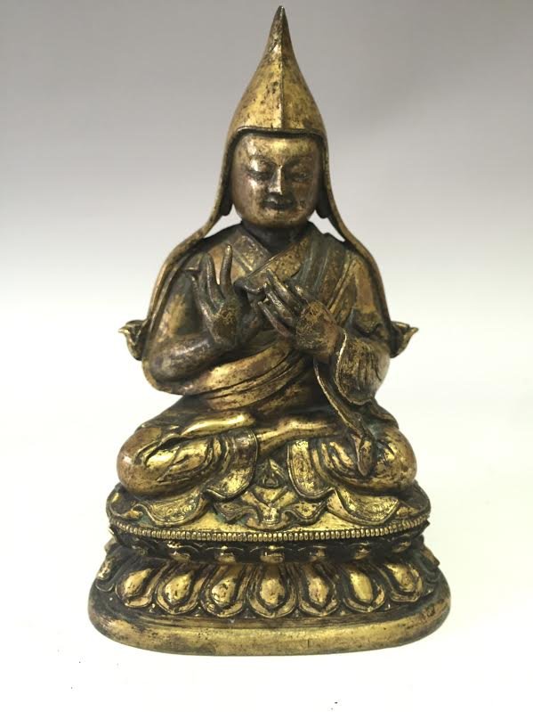 A Fine Gilt Bronze Figure Buddha (1 of 4)