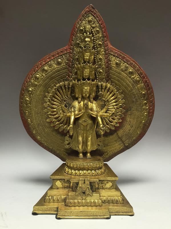 A Fine Gilt Bronze Figure Buddha (1 of 5)