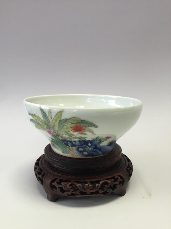 A Fine Chinese Famille Rose Chicken Bowl (1 of 9)