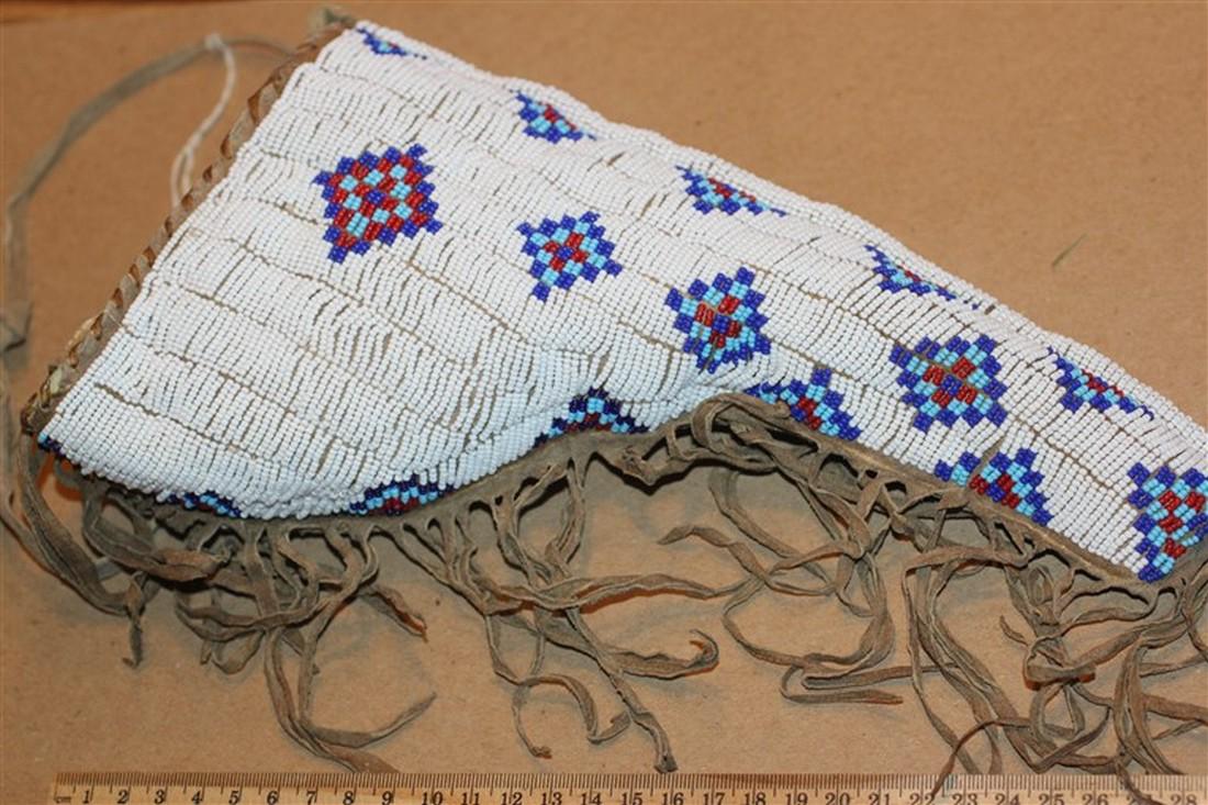 Nice Beaded Holster (1 of 2)