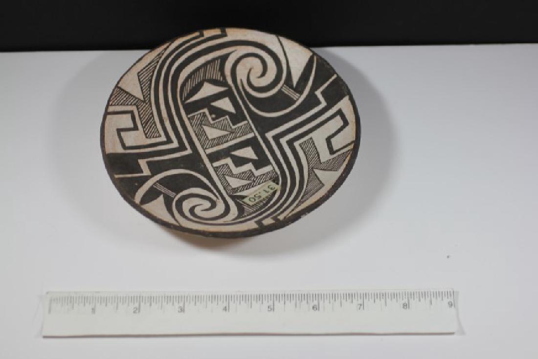 4 Miscellaneous Acoma Pots (1 of 2)