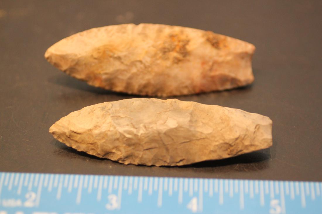 Two Agate Basin Points from Pike Co., Illinois (1 of 2)