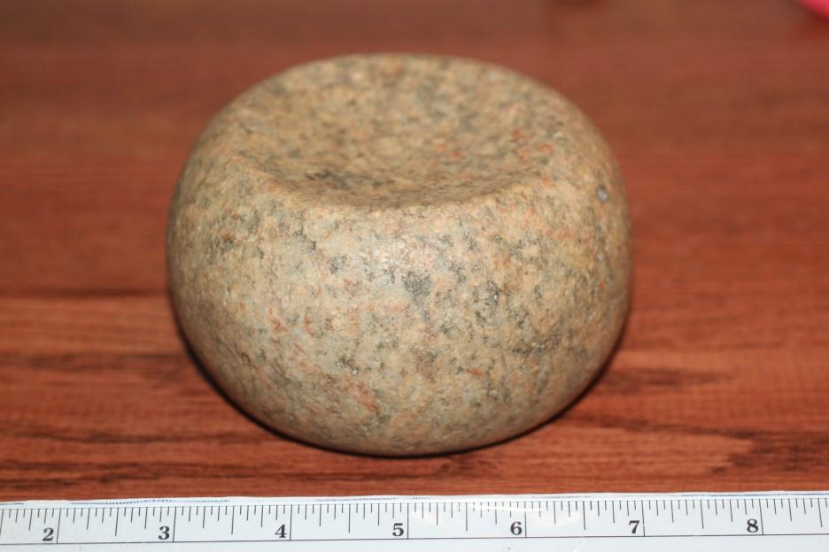 4 3/8" W x 2 5/8" H, Barrel Type Bannerstone, KY: See Lot Title