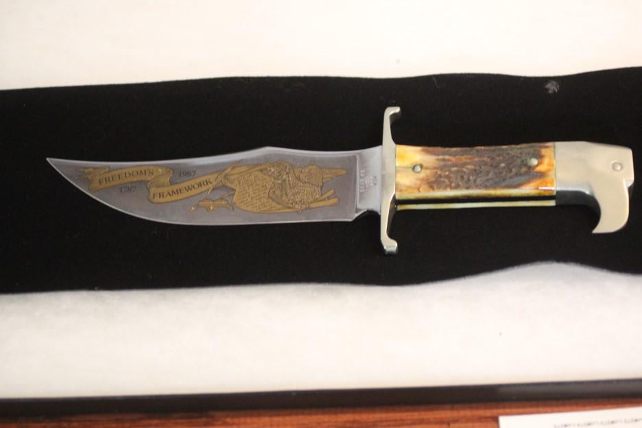 Case XX 523-7SS Bi Centennial Knife: See Lot Title