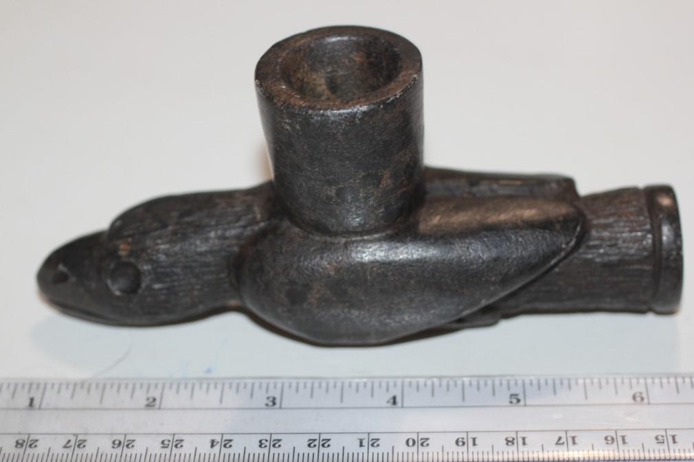 5 9/16"L x 2 1/2"H Steatite Raven Pipe, Eastern USA (1 of 3)