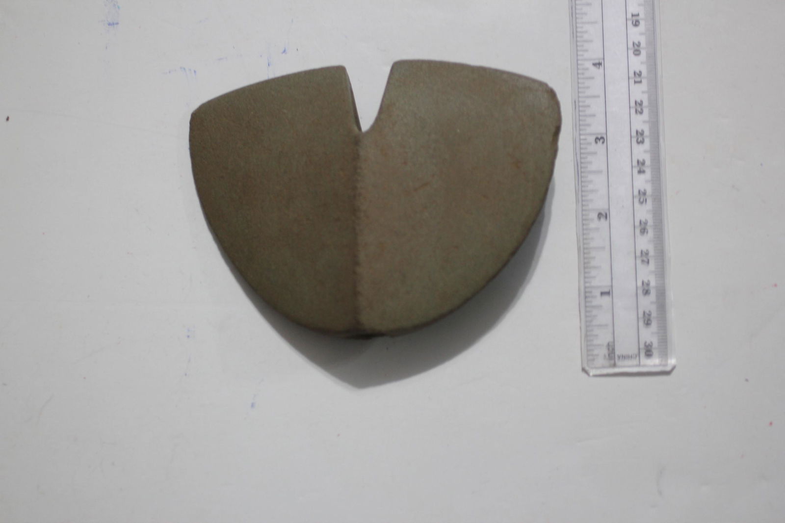 4 3/4" L x 3 1/2" W Wing Bannerstone w/ COA, Lee Co, IL (1 of 3)