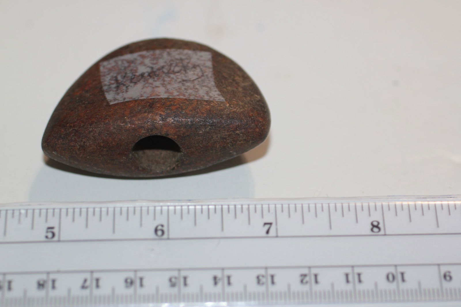 2 1/4" L x 1 1/2" Bannerstone, KY (1 of 2)