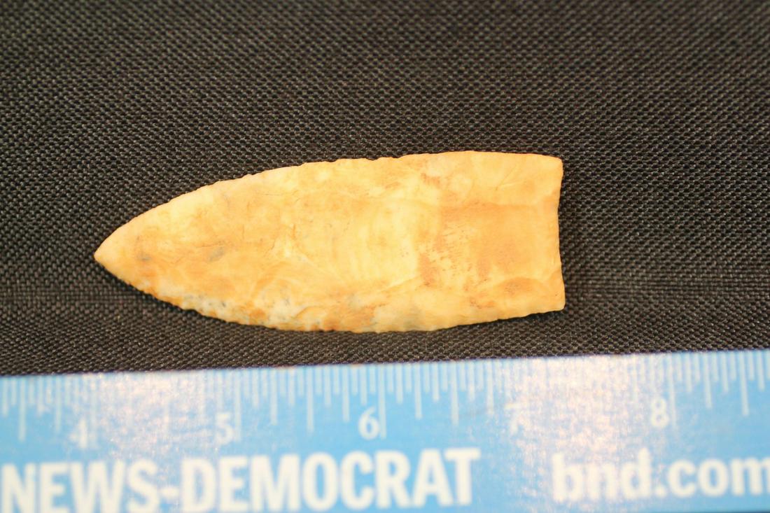 3 1/2" L Clovis, Fulton Co., IL (1 of 2)