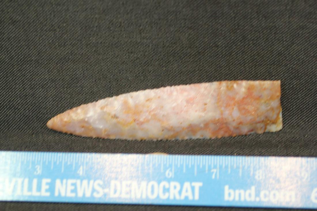 5 5/8" L Browns Valley Point, Flint Knife River, (1 of 3)