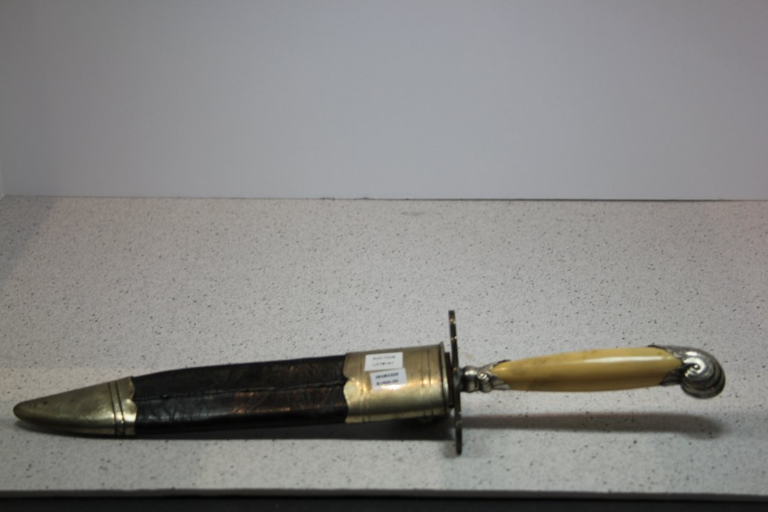 Courtney & Tennent Bowie Knife, Charleston, S,C. (1 of 3)