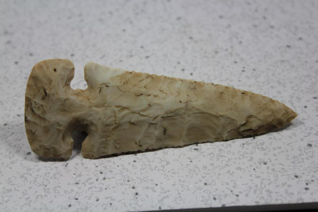 4 3/8"L "E" NOTCHED THEBES, IN (1 of 2)