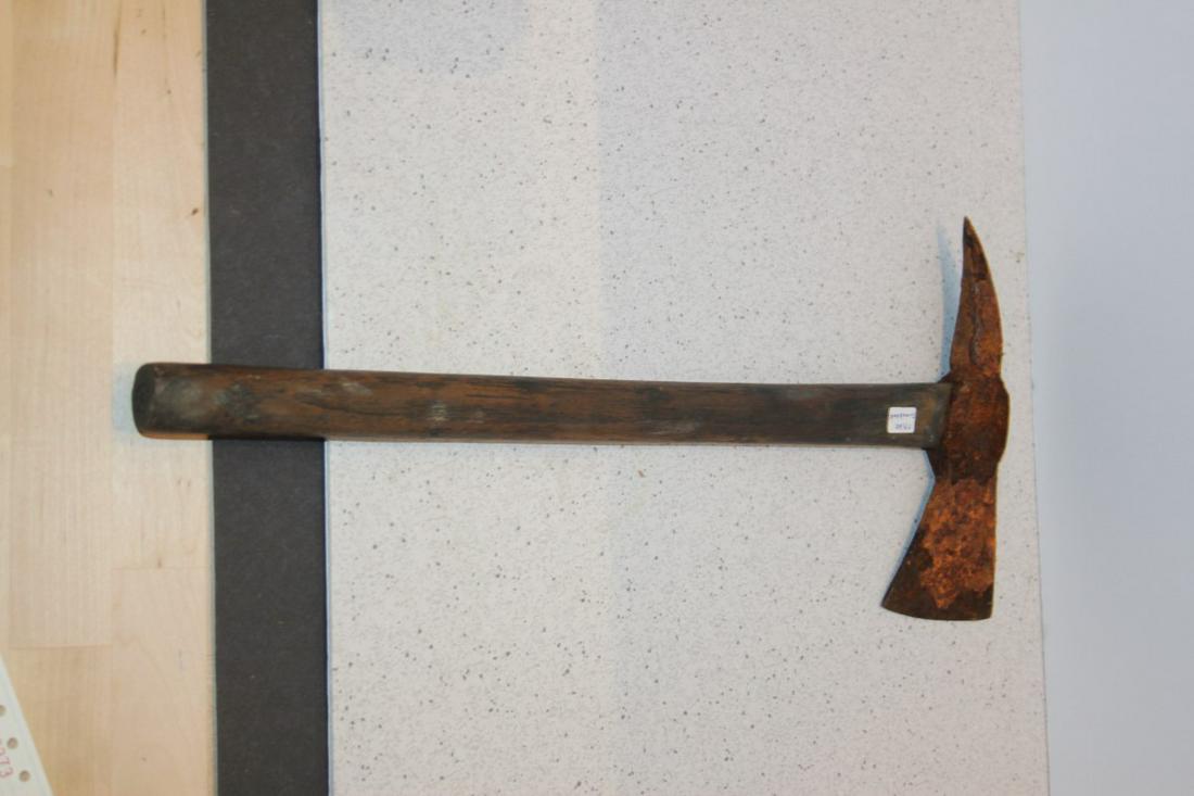 19" L SPIKE TOMAHAWK (1 of 2)