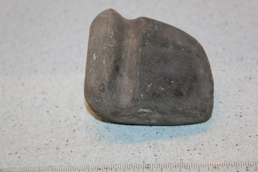 3 3/4" L X 3 1/14" W 3/4 GROOVED AXE, ST CLAIR CO., IL (1 of 2)