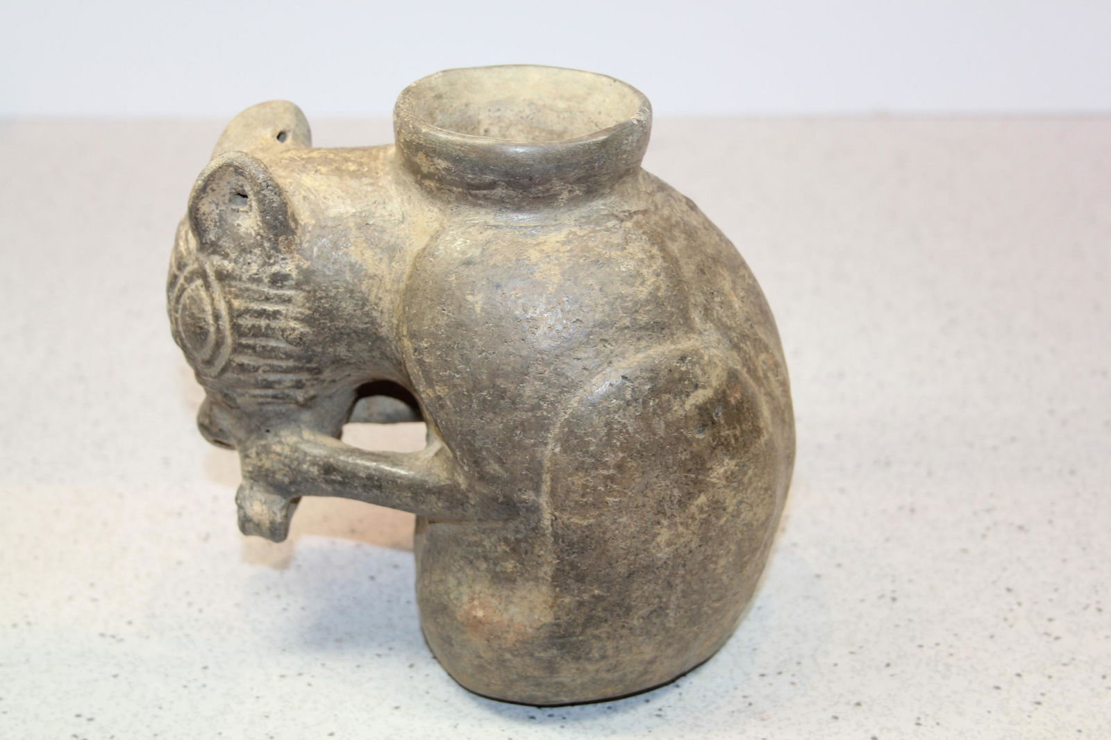 6 1/4" L X 6 1/4" H X 4 1/4" W PRECOLUMBIAN SQUIRREL (1 of 6)