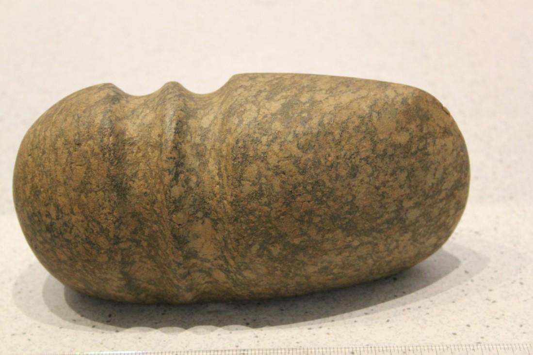 7 3/4" L x 3 3/4" H Double Grooved Axe, IA (1 of 2)