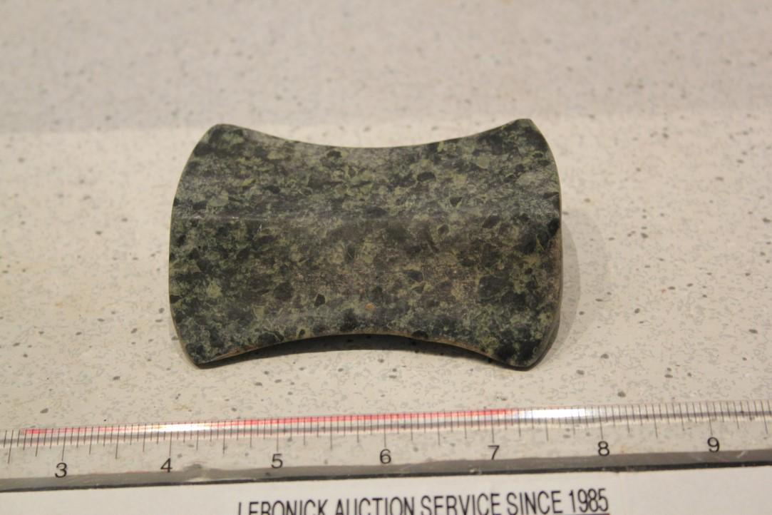 3 15/16" L x 2 13/16" W Hourglass Bannerstone, Grant (1 of 4)