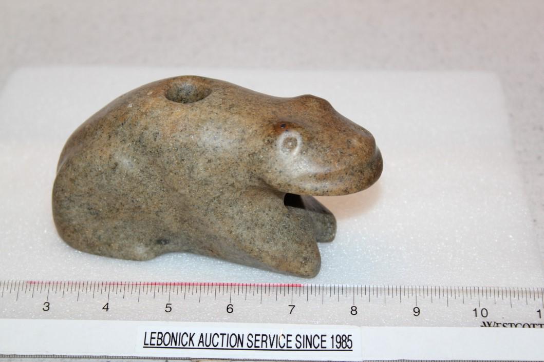 5 3/4" L x 2 7/8" H x 2 1/8" W Frog Pipe, IL (1 of 2)