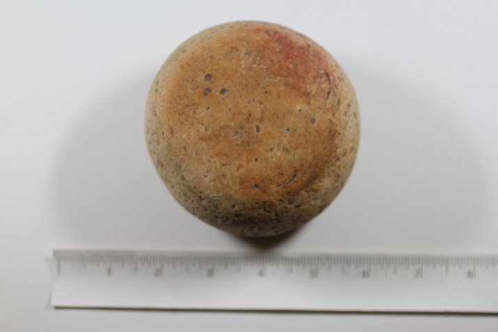 4 1/16"W x 2 1/4"H Barrel Type Bannerstone, Southern: See Lot Title