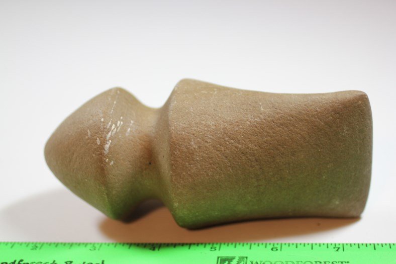 5 9/16"L x 2 7/16"W Full Grooved Trophy Axe (1 of 2)