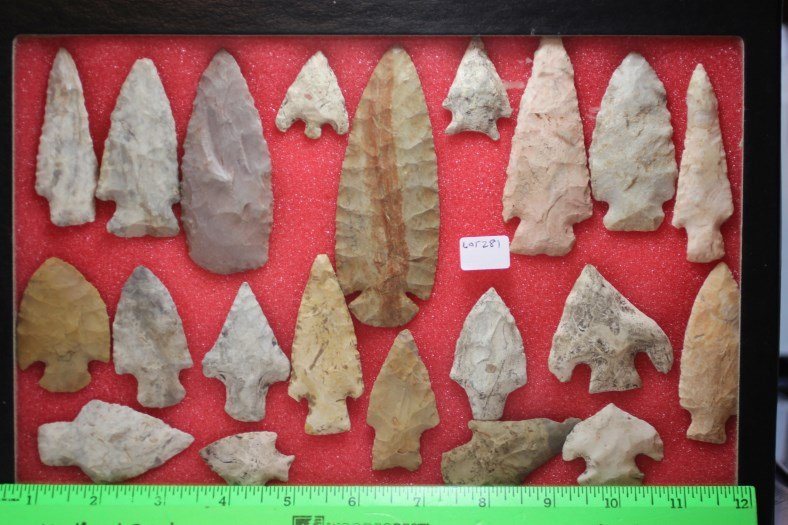 Frame of 21 Arrowheads (1 of 1)