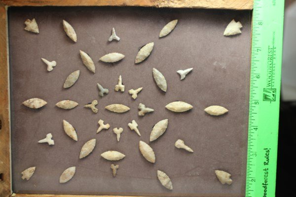 Frame of Points & Leaf Type Blades, Southern Missouri & (1 of 1)