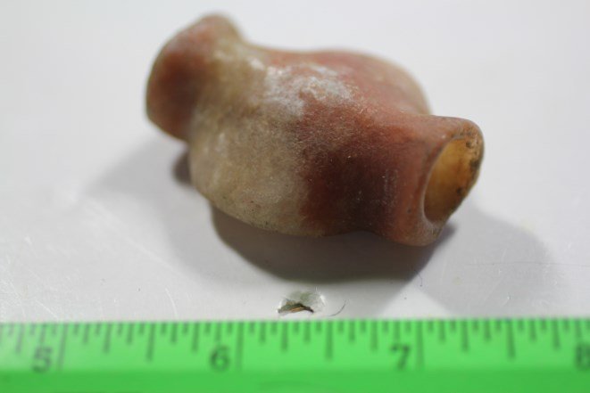 2 1/8"L x 1 5/8"W Bottle Bannerstone, Illinois (1 of 3)