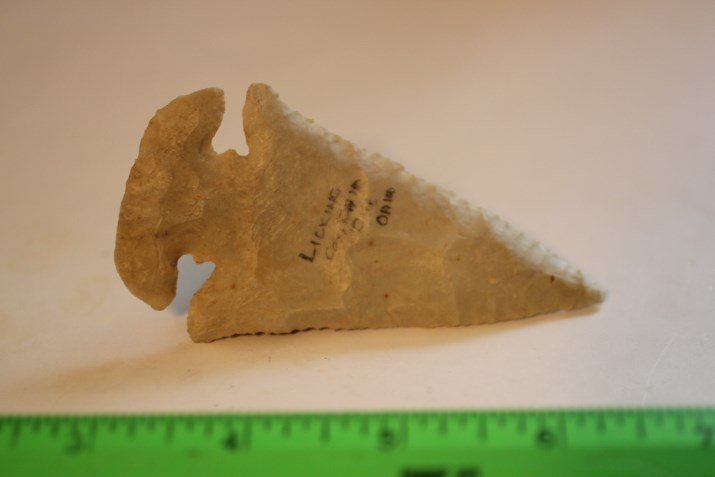 3 9/16' "E" Notched Thebes, Licking Co., Ohio (1 of 2)