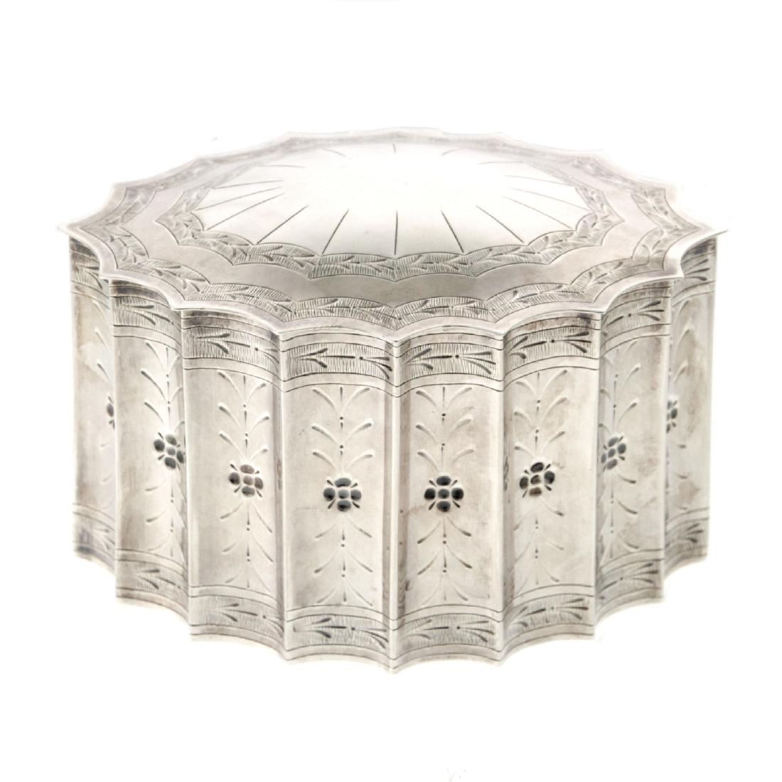 Sterling Silver Ethrog Box, Judaica. (1 of 3)