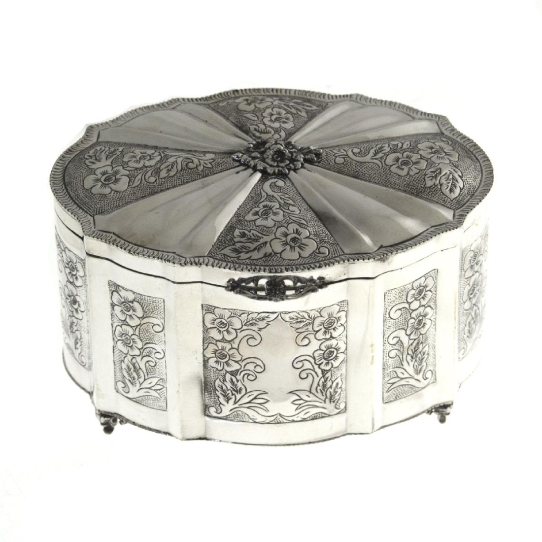 Sterling Silver Ethrog Box, Judaica. (1 of 4)