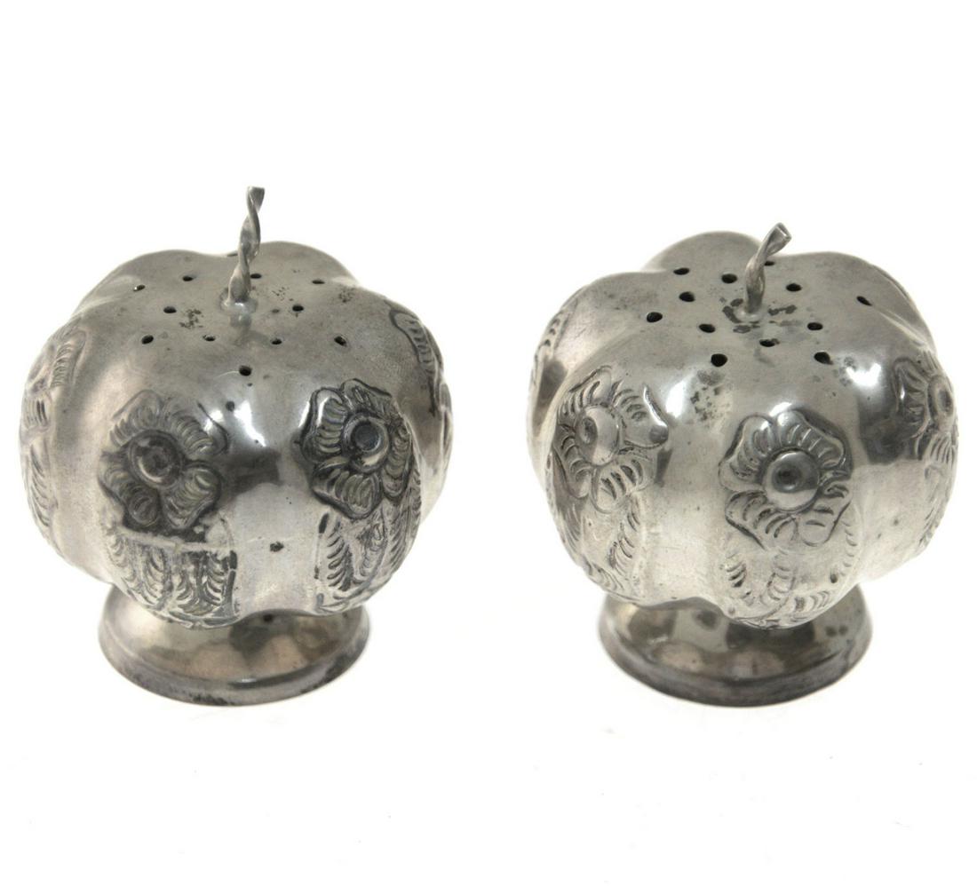 Pair of Sterling Silver Pumpkin Salt and Pepper (1 of 2)