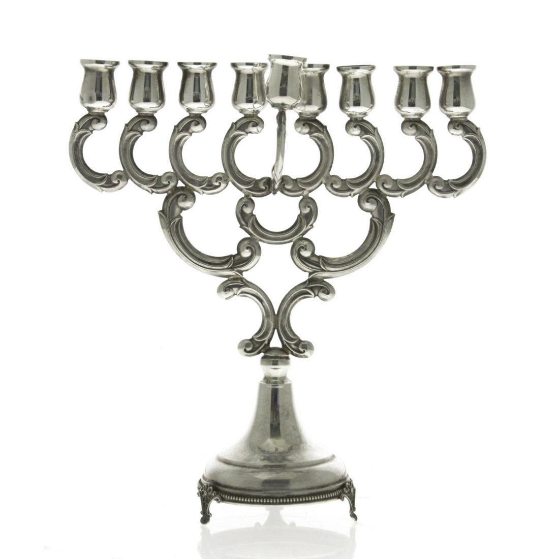 Sterling Silver Hanukkah Lamp Menorah, Judaica.: Sterling Silver Hanukkah Lamp Menorah, Judaica. Marked. Height: 25.5cm. 212gr.