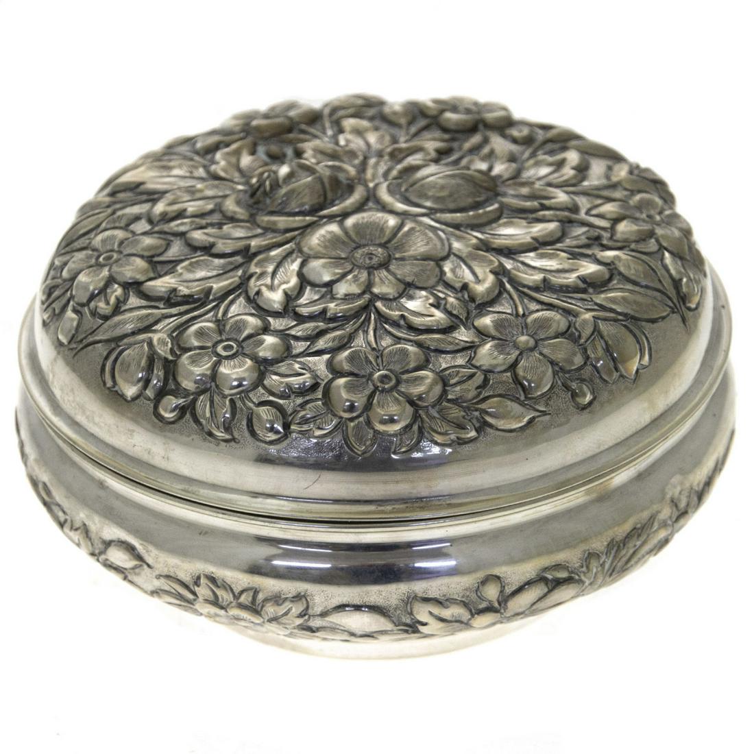 Silver Circular Box and Cover. (1 of 4)