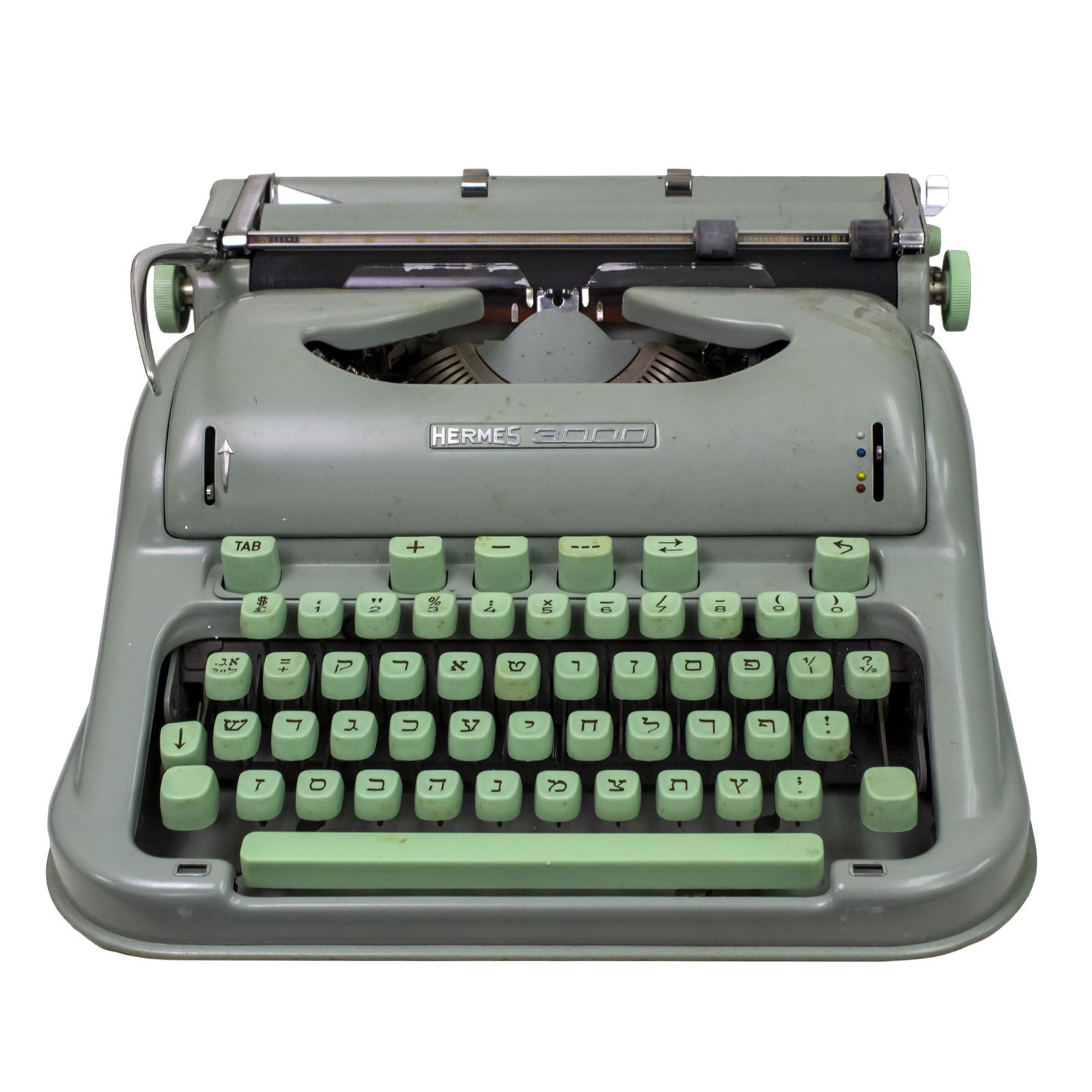 Vintage Hermes 3000 Hebrew Typewriter. (1 of 4)