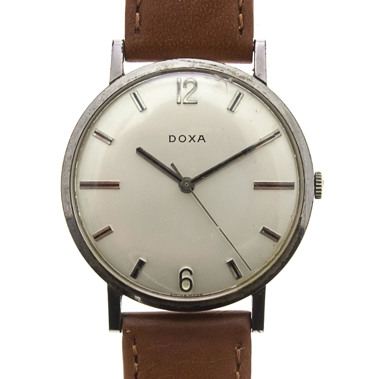 Doxa Wrist Watch.: Doxa Wrist Watch. Automatic movement. Working condition. Leather strap. 35mm.