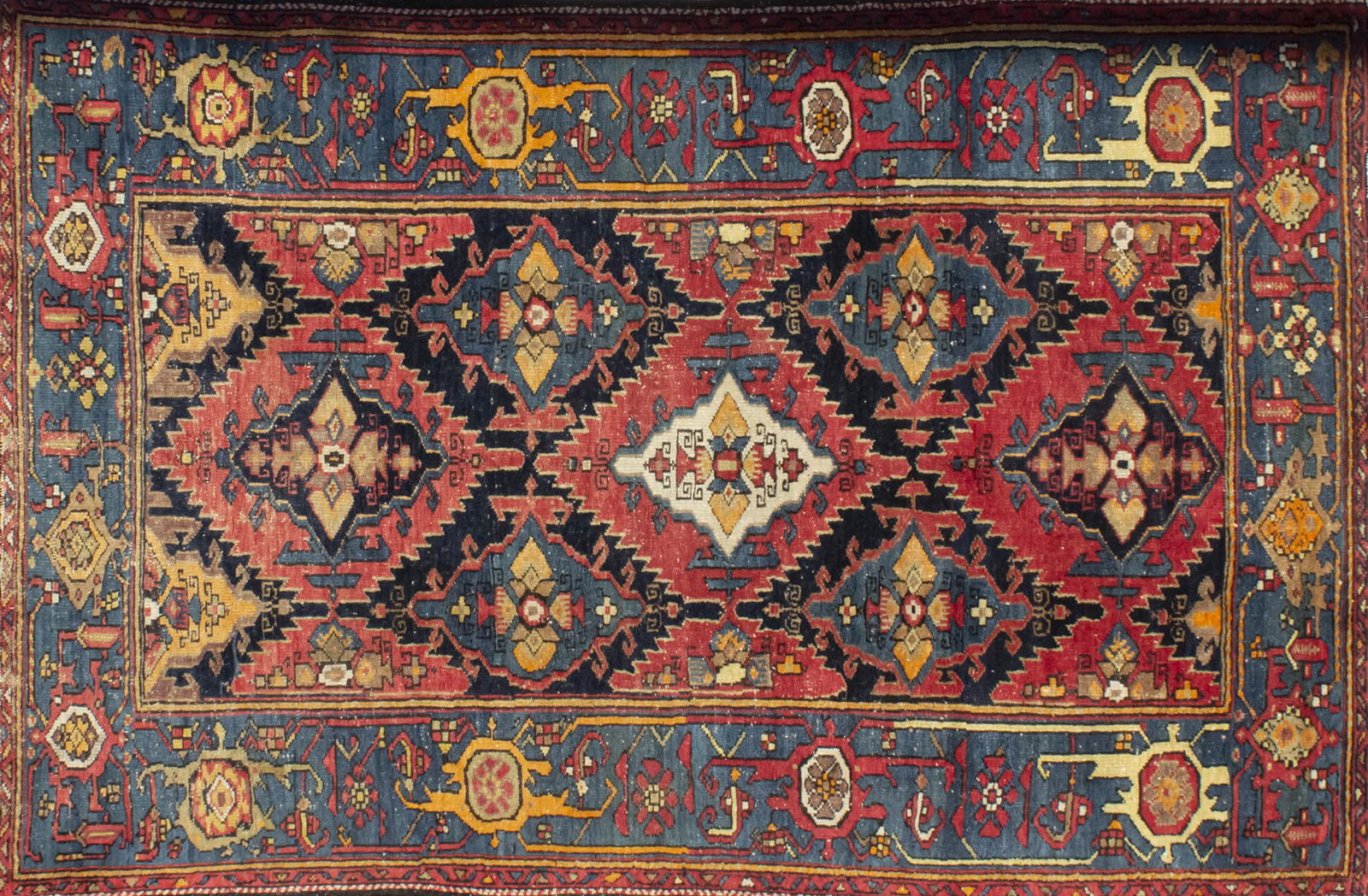 Persian Hamadan Rug Carpet. (1 of 1)