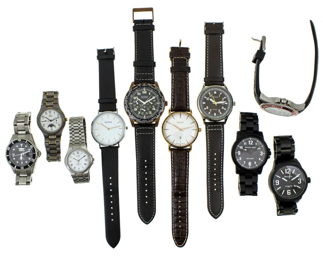 Lot on 10 Wrist Watches. (1 of 6)