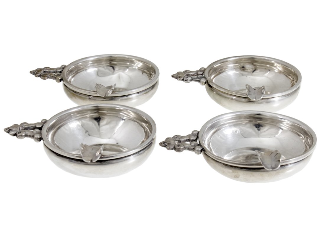 Set of Four American Sterling Silver Ashtrays, Early 20th Century. (1 of 4)